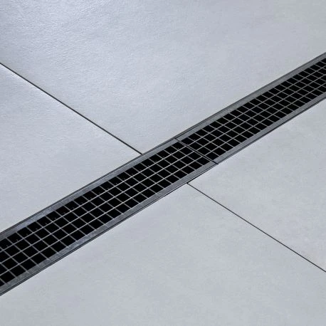 Grille Noire Strong Clipsable 1000x130mm - Caniveau Standard Classe A15 4 Grille Noire Strong Clipsable 1000x130mm - Caniveau Standard Classe A15 – Image 2