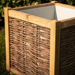 Jardinière En Chêne Avec Tressage Noisetier - Avec Ou Sans Bac - 2 Tailles Disponibles -Aco || Spax || Fila Soldes Magasin jardiniere en chene avec tressage noisetier avec ou sans bac 2 tailles disponibles 2